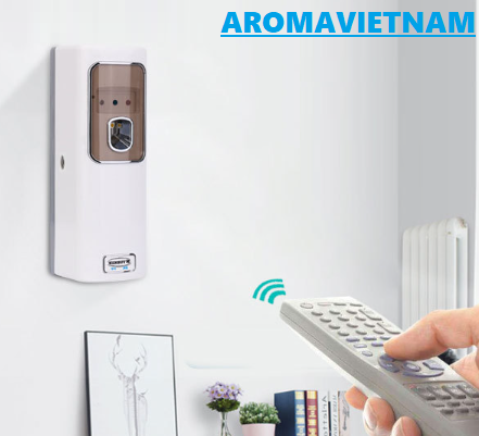 Máy xịt phòng có điều khiển (Remote)